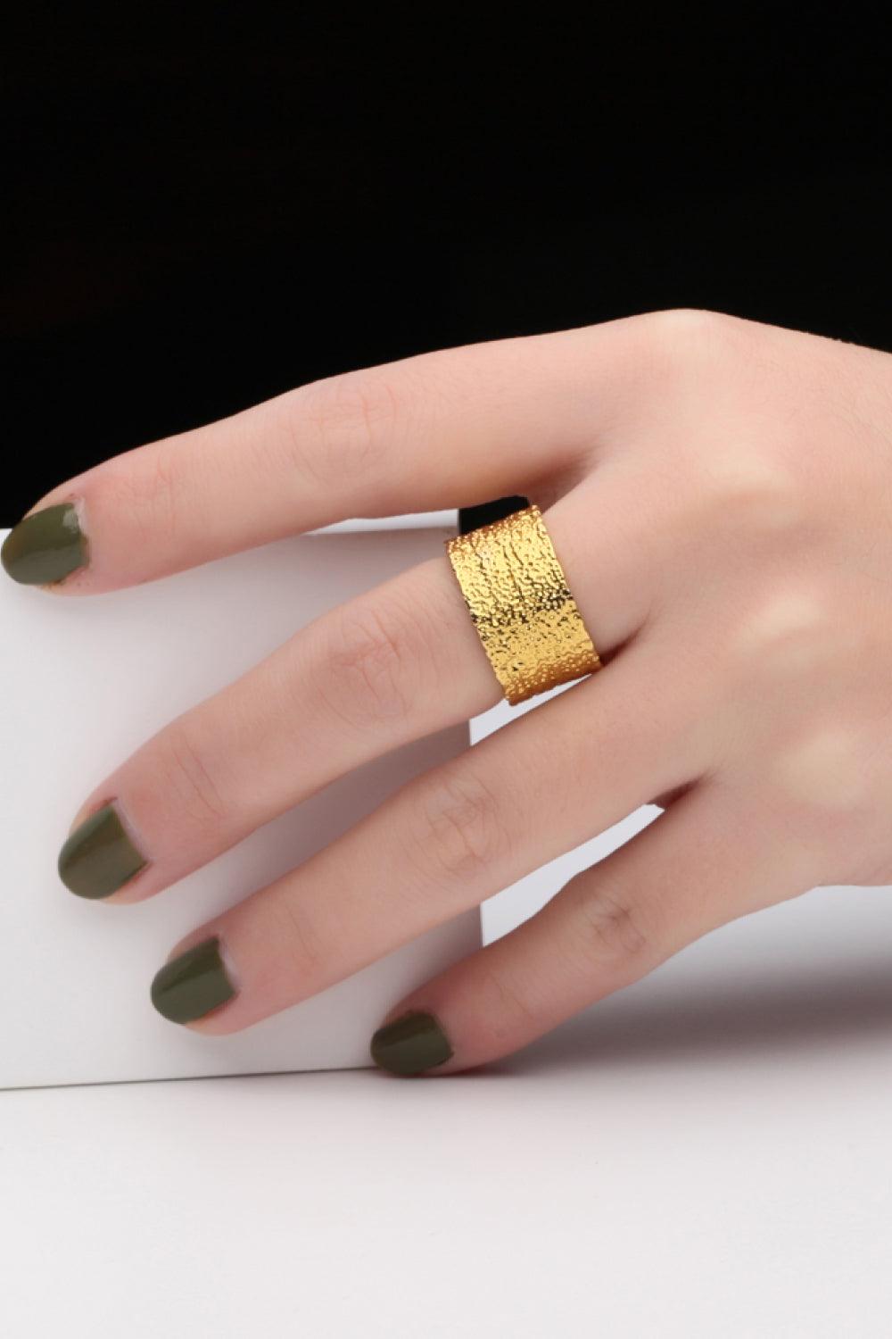 Textured Thick Band Ring - Glamorous Boutique USA L.L.C.