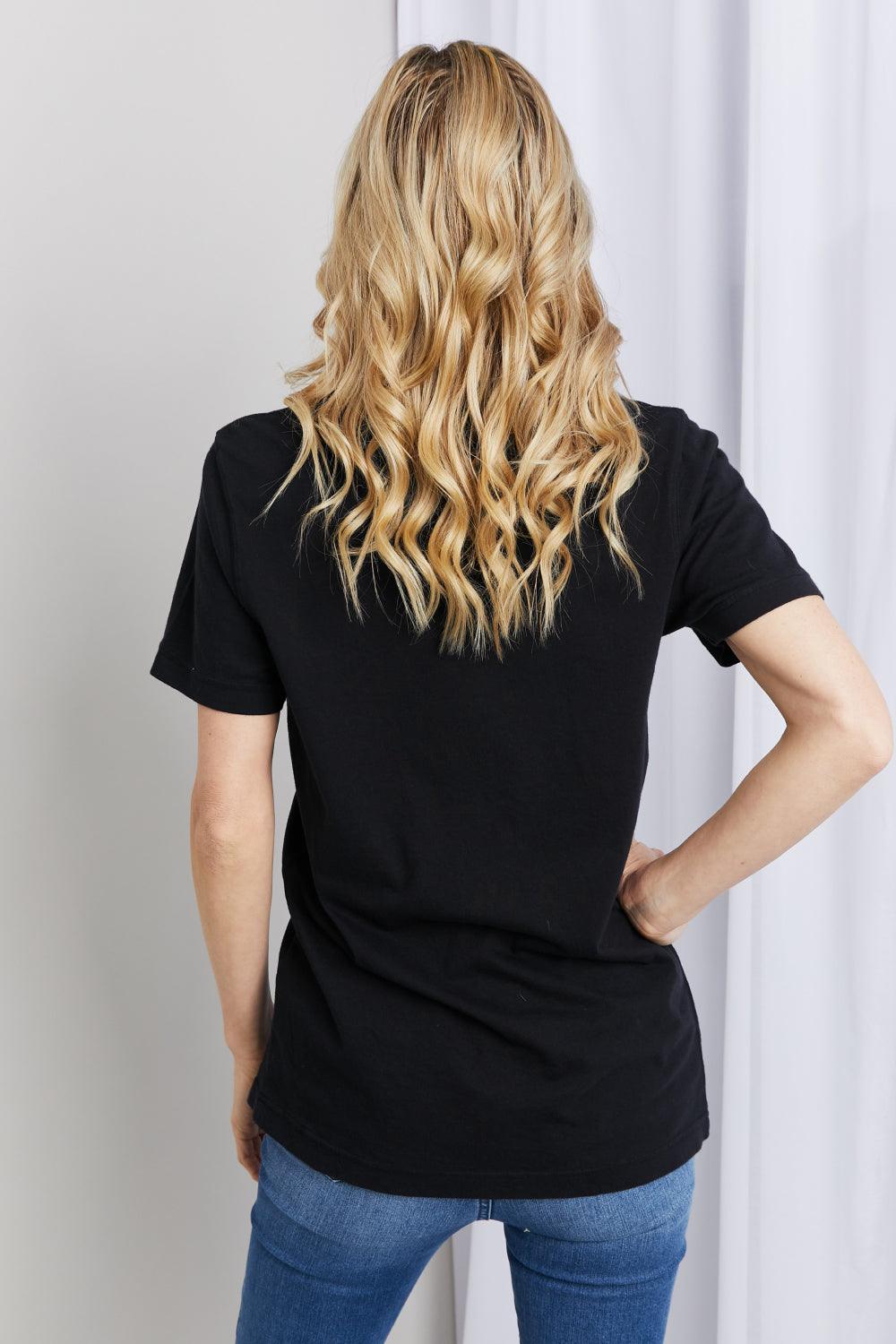 mineB Full Size WILD FREE Graphic Round Neck Tee - Glamorous Boutique USA L.L.C.