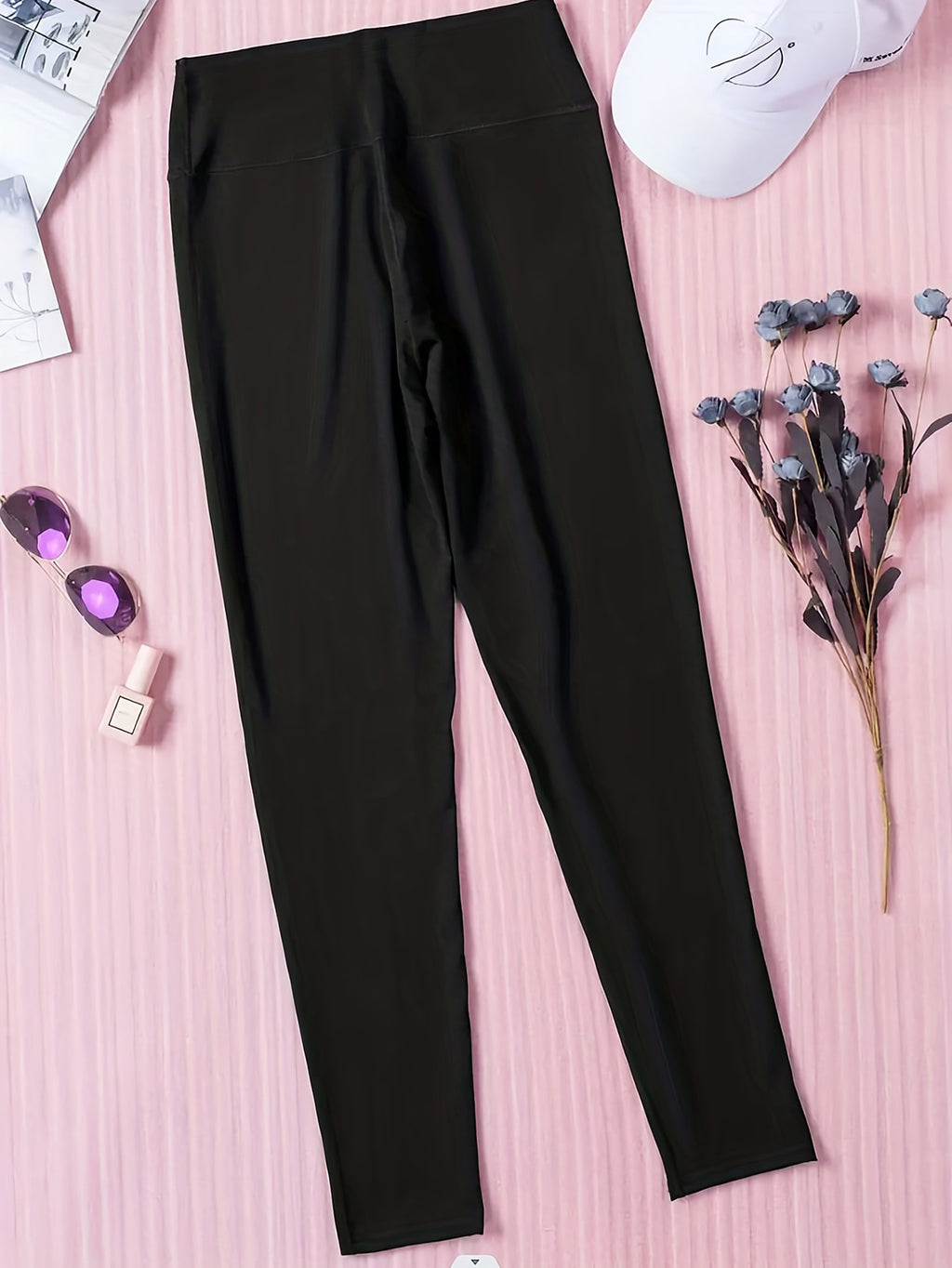 Curvy Distressed Solid Leisure/Fitness Pants