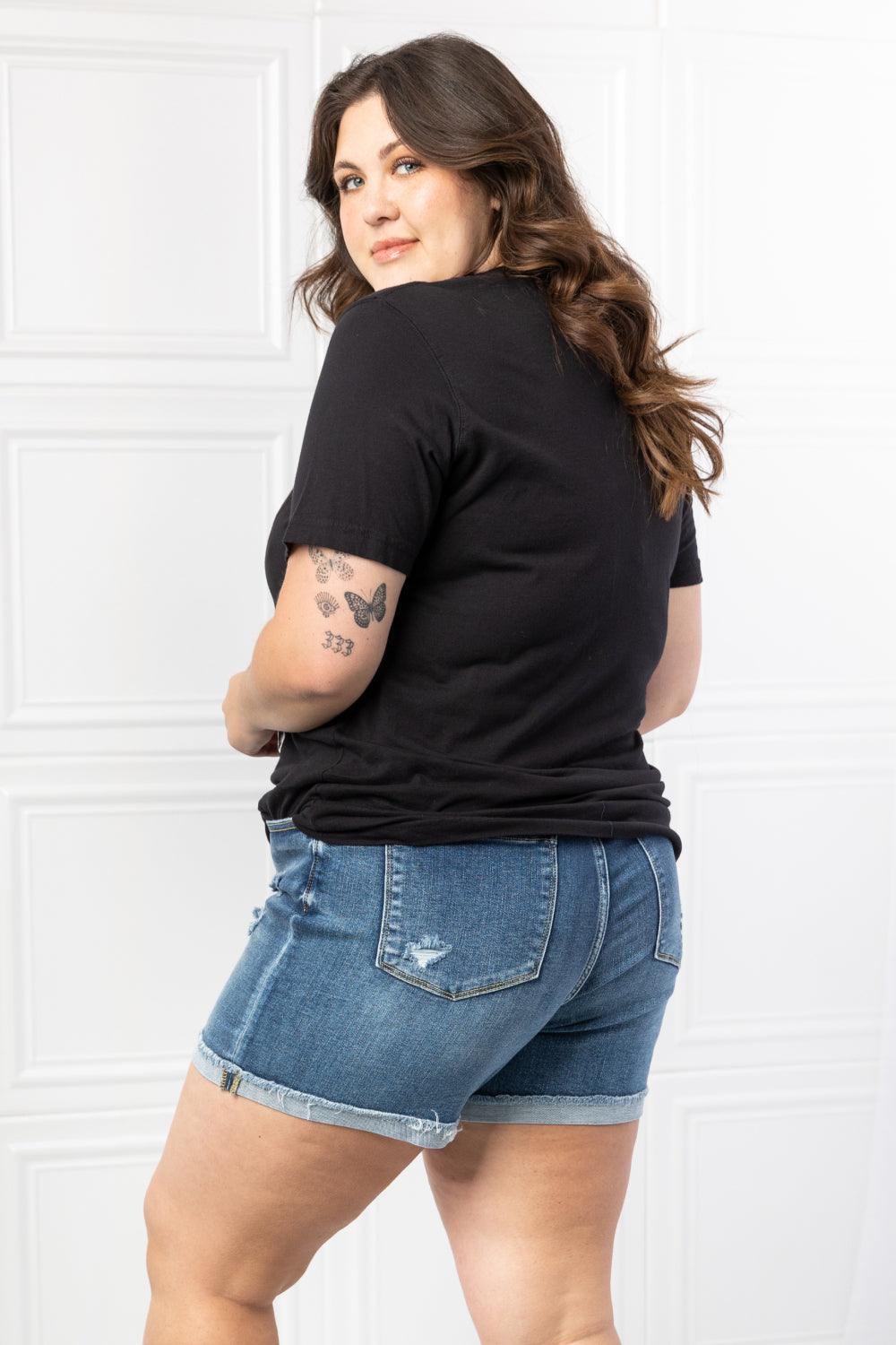 mineB Full Size Free Spirit Graphic Tee - Glamorous Boutique USA L.L.C.
