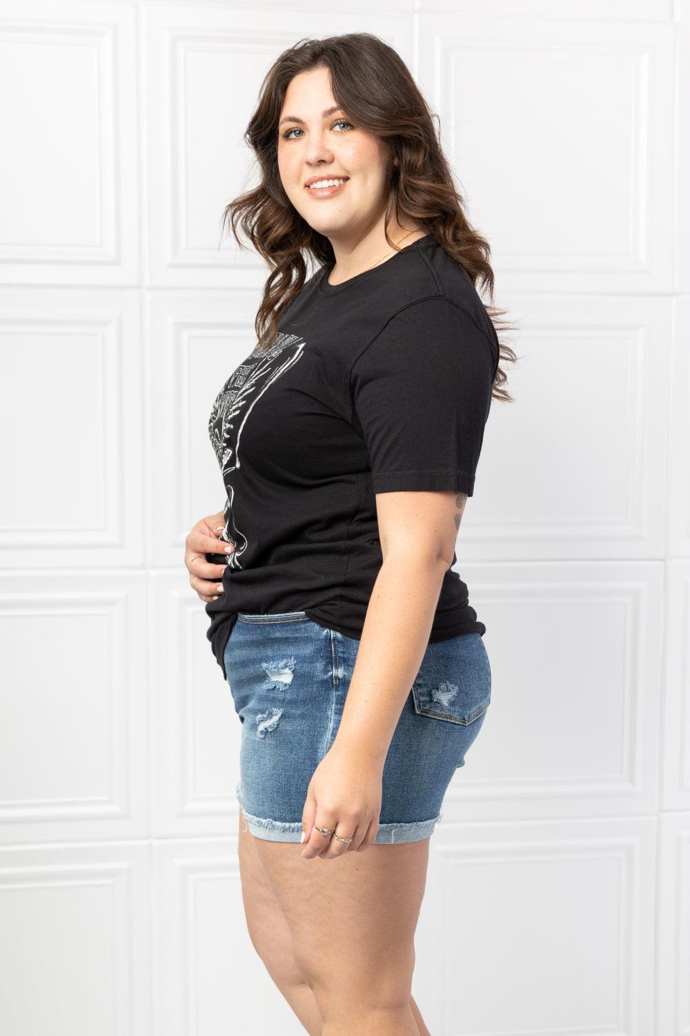mineB Full Size Free Spirit Graphic Tee - Glamorous Boutique USA L.L.C.