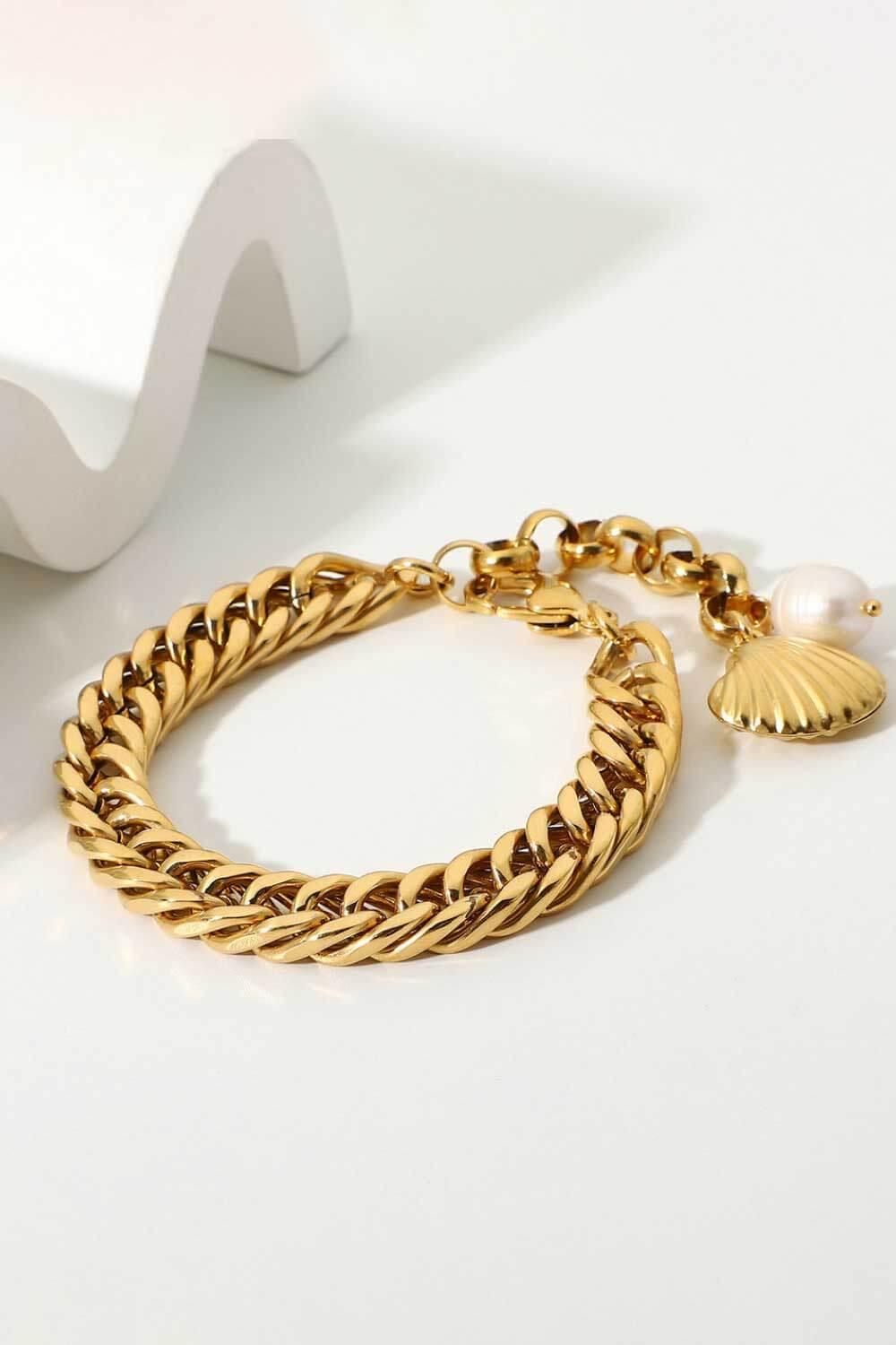 18K Gold-Plated Curb Chain Bracelet - Glamorous Boutique USA L.L.C.