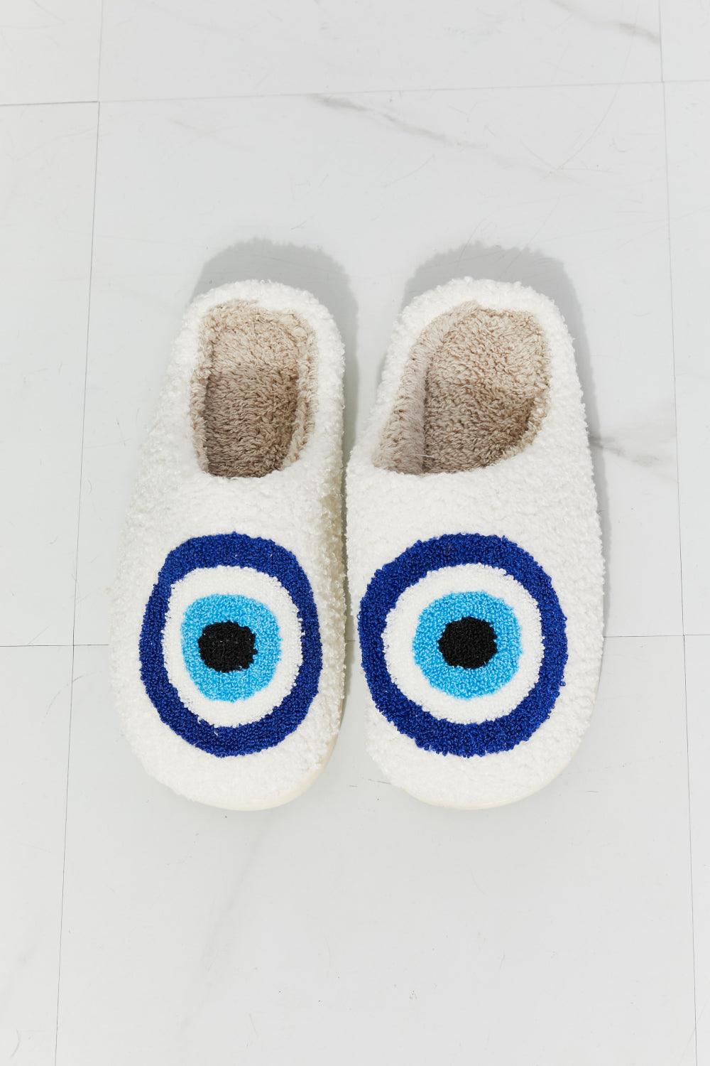 MMShoes Eye Plush Slipper - Glamorous Boutique USA L.L.C.