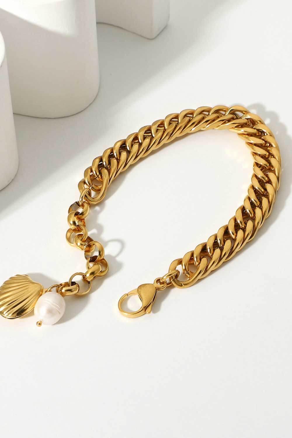 18K Gold-Plated Curb Chain Bracelet - Glamorous Boutique USA L.L.C.