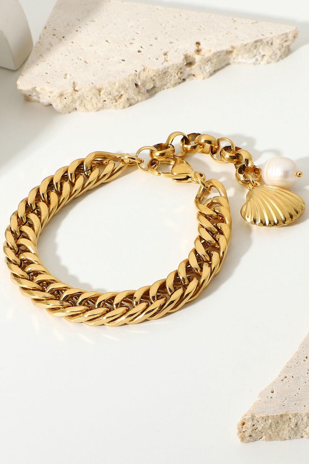 18K Gold-Plated Curb Chain Bracelet - Glamorous Boutique USA L.L.C.